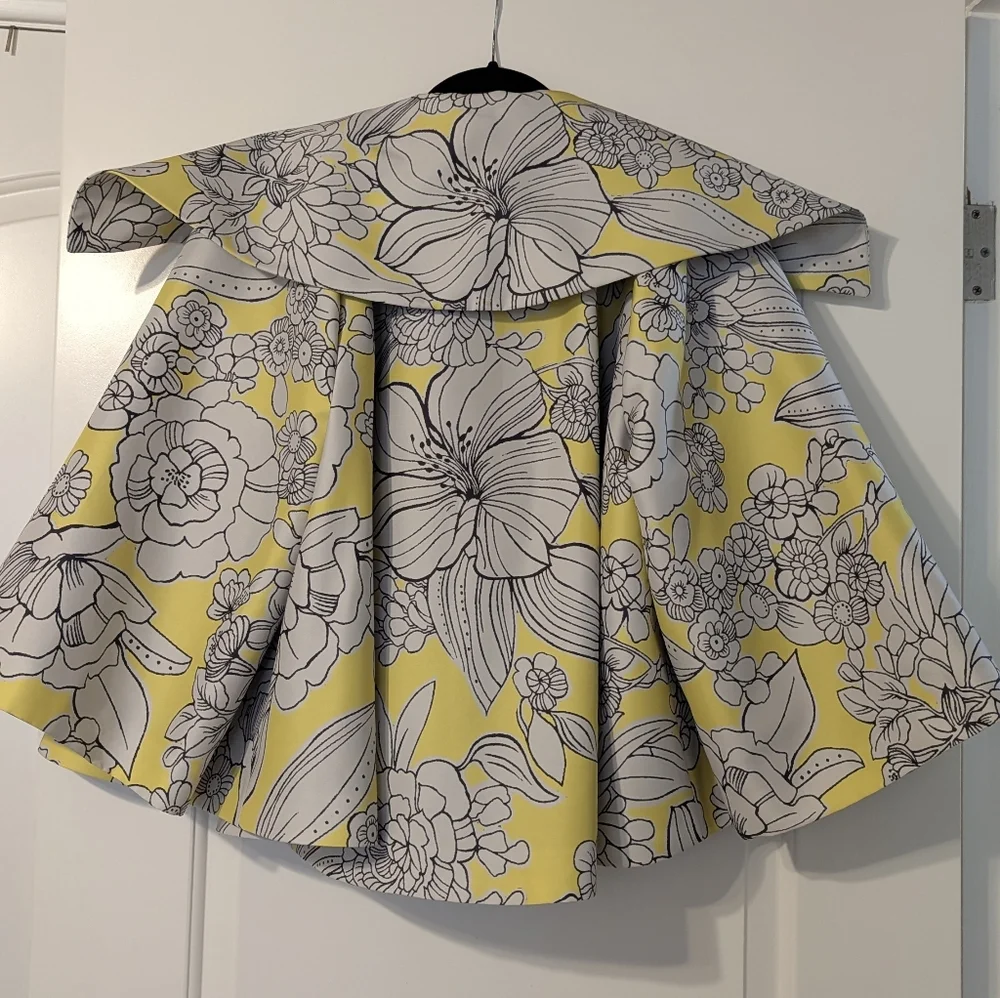 As seen on Emily in Paris: Vassilis Zoulias' Yellow and Gray Floral Jacket - Picture 3 of 4